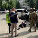За 17 тис доларів США обіцяв переправити до Польщі поза пунктами пропуску – судитимуть організатора схеми